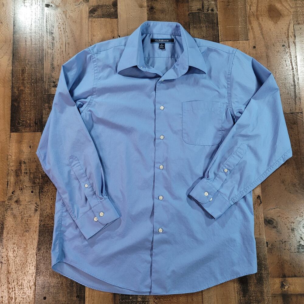 Croft and Barrow Lt. Blue Long Sleeve Casual/Dress Button Down Shirt Size M